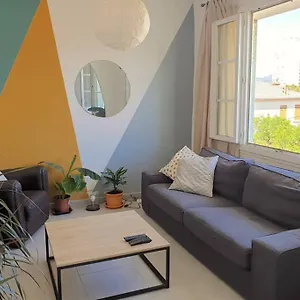Mourillon, Charmant T3 Proche Plages Et Centre Ville. Appartement